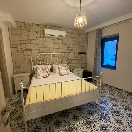 Kerii Alacati Butik Otel Ildiri